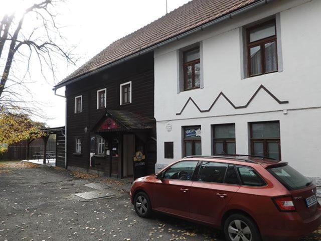 Drevenka Hotel Provodin Exterior photo